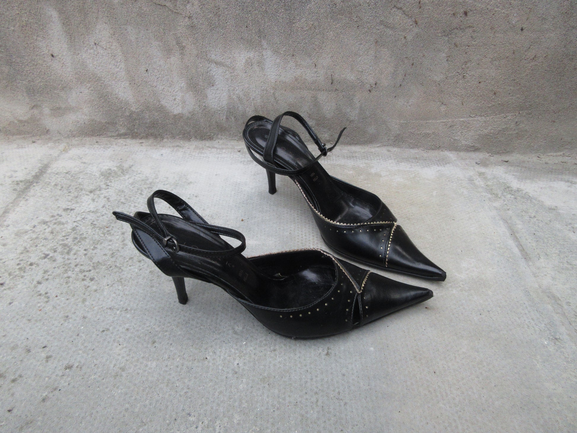 Vintage Black Pointed Toe Ankle Strap Heels