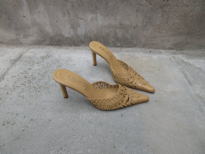 Vintage Kaliko Crochet Tan Mule Heels