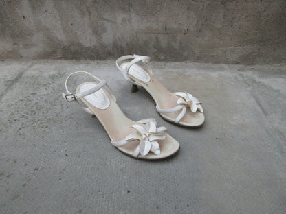 Tex Flower Sandal Kitten Heels